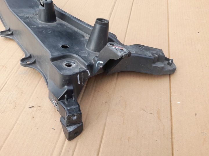 фото №5, Кріплення крила праві volvo xc90