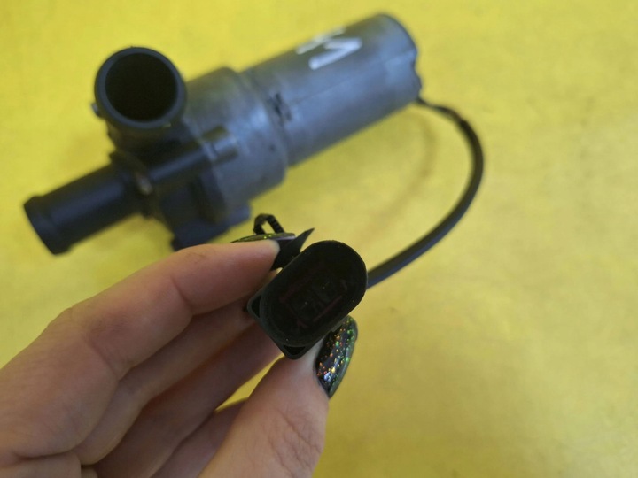 фото №9, Насос циркуляційна води 0392020089 vw phaeton nr41