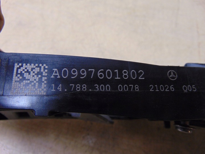 фото №7, Кронштейн крепление ручка mercedes w177 левый зад