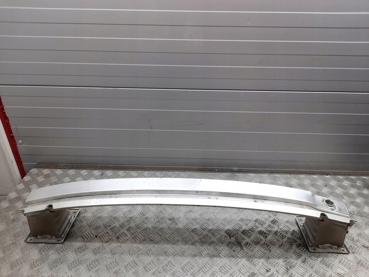 фото №1, Audi a8 s8 d4 4h 2015 з задній поперечина бампера заднього