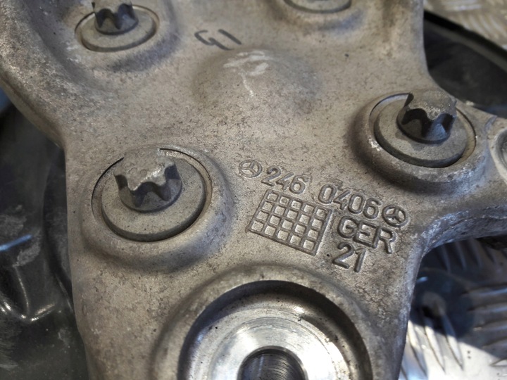 фото №12, Mercedes cla w117 поворотный кулак ступица зад 2460306