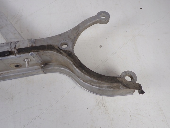 фото №9, Підсилювач кронштейн розпірка kielichów audi s8 d3 5.2 4e1805466b