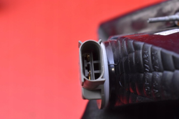 фото №6, Фара правая зад задняя 04389492 chrysler sebring 3 iii sedan 07-10