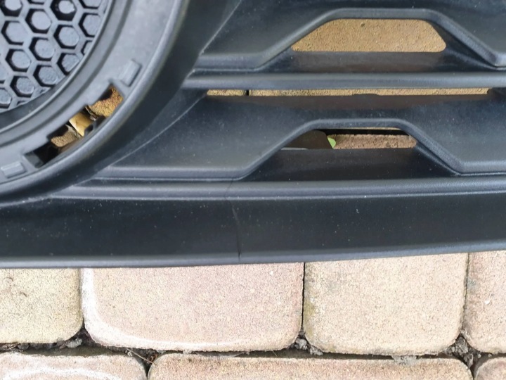 фото №10, Opel zafira d vivaro c решётка радиатора 2510335x