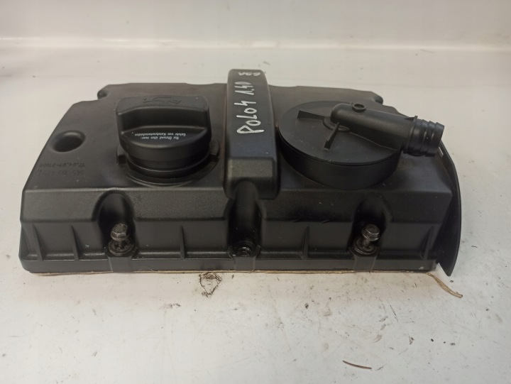 фото №6, Volkswagen polo 4 iv 1,4d крышка клапанов 045103469d 8z1103221 045103475b
