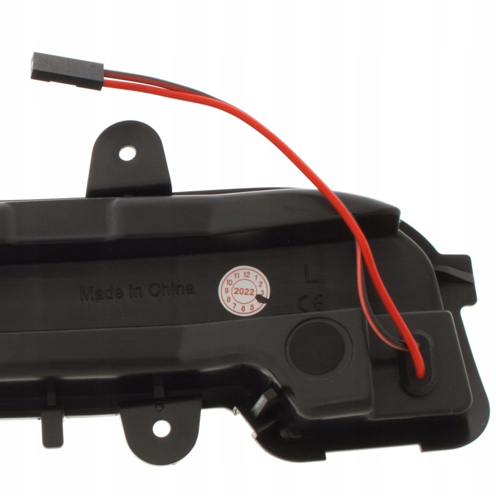 фото №10, Mercedes w203 01-07 динамичный поворотники led