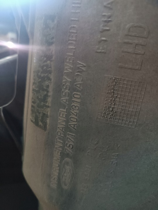 фото №7, Панель консоль капот ford mondeo mk4