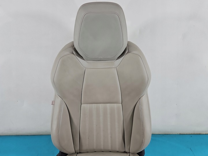 фото №9, Сидіння лівий праві шкіра комплект диван skoda karoq 17-21 європа