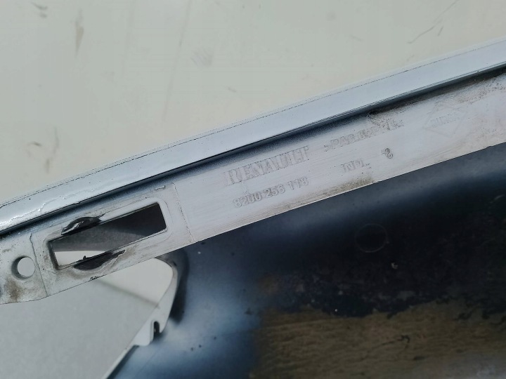 фото №8, Крило праве перед renault clio iii fl 8200256118 185 ov369 хетчбек