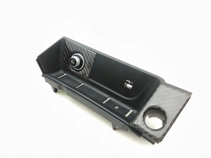 фото №5, Audi a4 s4 b9 2019 гнездо 12v перед 8w2864131b