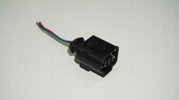 фото №10, Audi voklswagen штекер роз'єм з'єднувач 4d0971992a