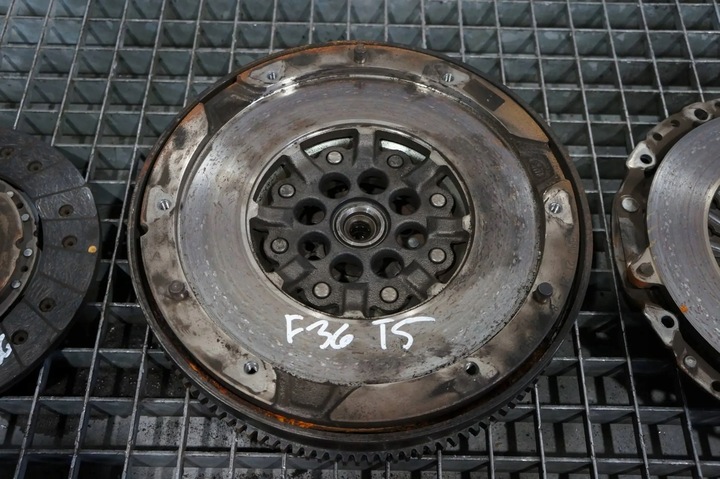 фото №6, Bmw 4 f36 gran купе 2.0 d сцепление колесо двухмассовый комплект kpl b47 диск