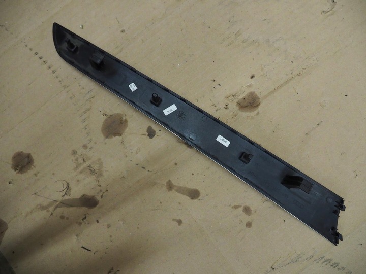 фото №13, Audi a4 b8 8k0 планка dekor праві перед 8k0867410