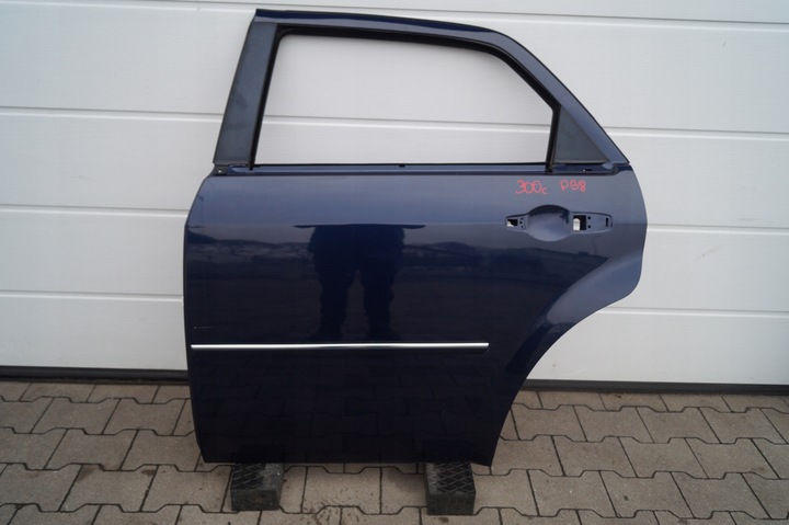 фото №1, Дверь зад задние левая chrysler 300c 300 универсал 2004-2010 код символ pb8