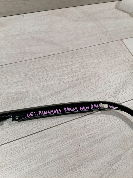 фото №8, Panamera рамка дах права 97053648216