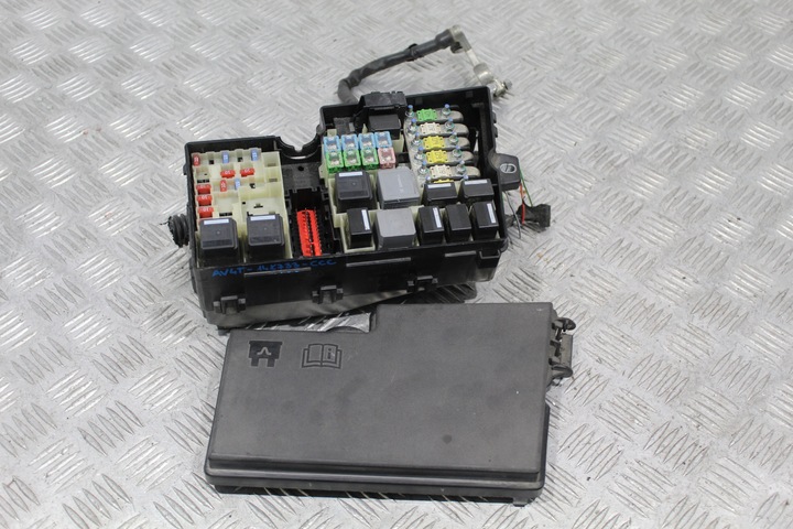 фото №1, Корпус коробка запобіжників ford kuga mk1