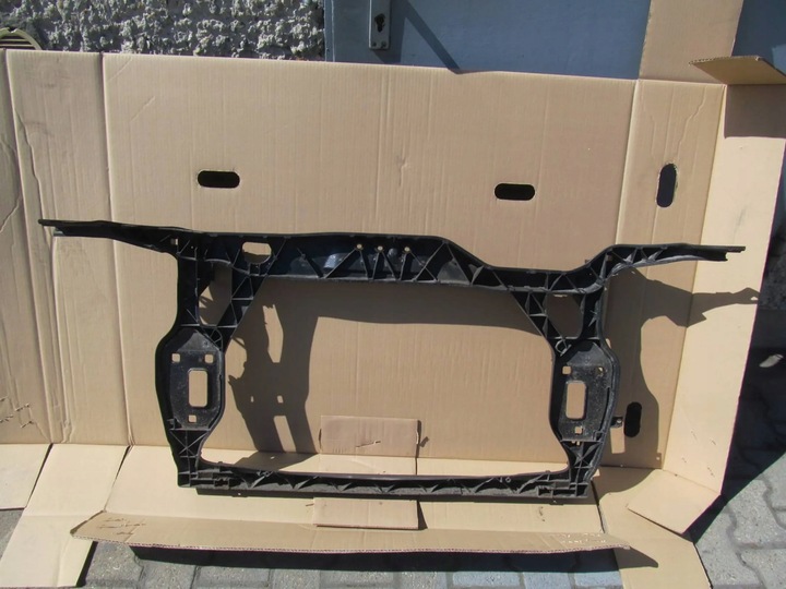 фото №13, Audi q5 08-16 pas переднее усилитель лобовое c403