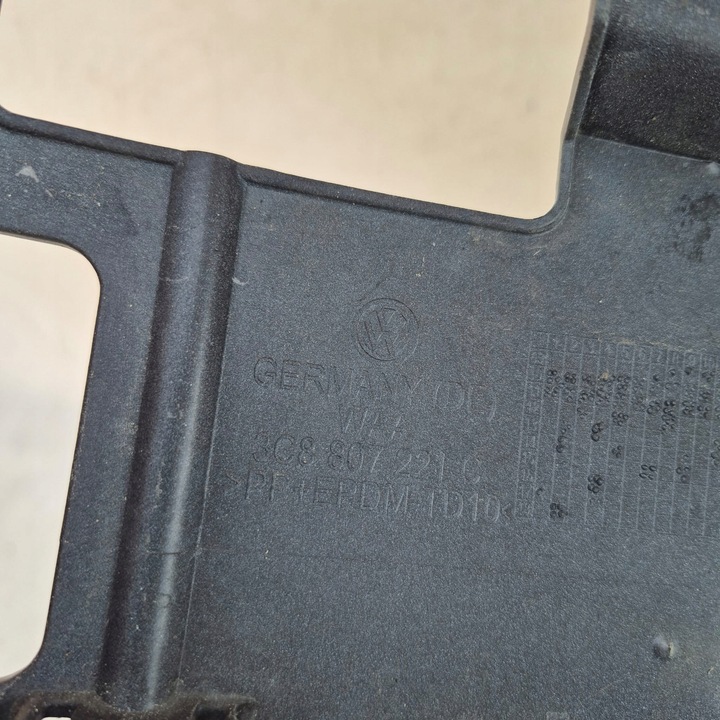 фото №10, Vw passat cc r-line 3c8 08-12 бампер перед переднє spr 6xpdc 3c8807221c