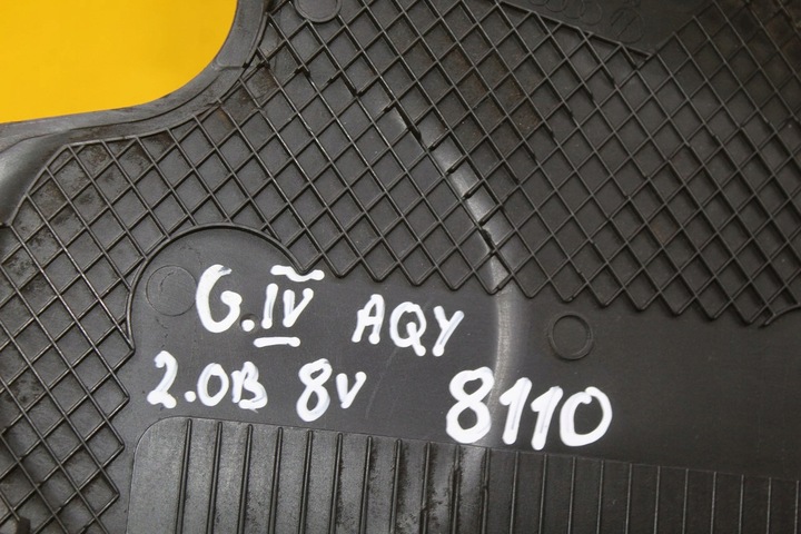 фото №8, Захист корпус розподільний вал vw golf iv bora 2.0 b 8v aqy 06a109108b