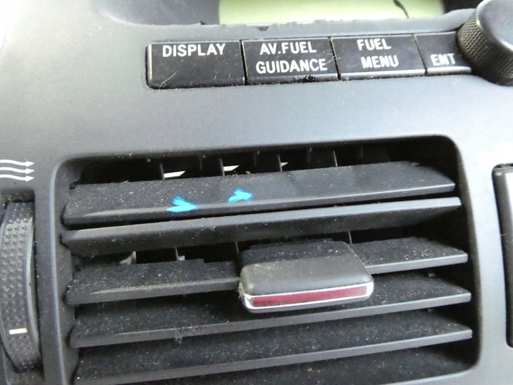 фото №5, Дисплей экран радио toyota avensis t25 86110-05020