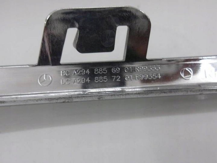 фото №6, Mercedes eqe x294 планка хром бампер правий перед