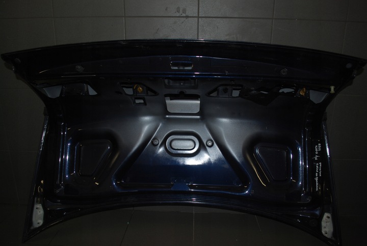 фото №12, Крышка багажника audi a8 d2 тёмно-синяя голый