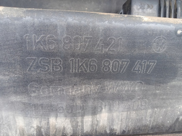 фото №16, Бампер заднє vw golf v hb чорний lc9z 1k6807421 1k6807417 pdc
