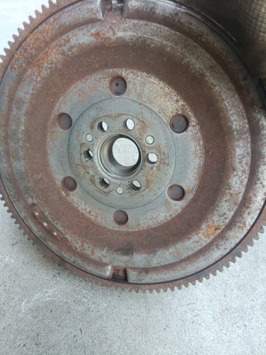 фото №12, Audi a4 b7 a6 exeo зчеплення диск маховик з двома масами 240mm 078198141dx 2,0 tdi 17-24