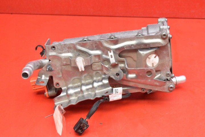 фото №5, Подогреватель основний  87101-42020 toyota bz4x 204 km 22-