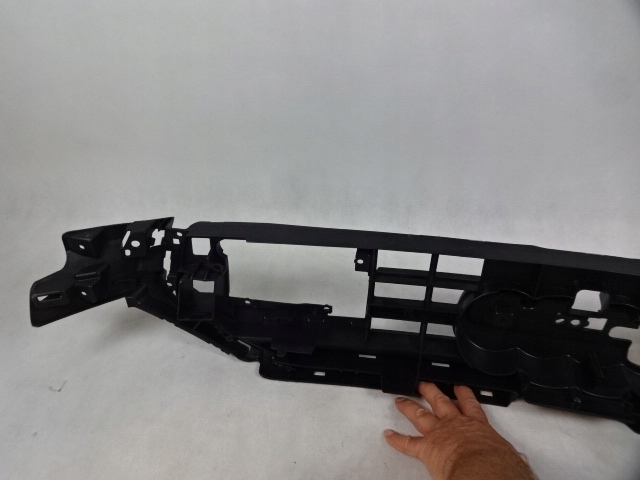 фото №7, Підсилювач решітка бампера audi a6 c8