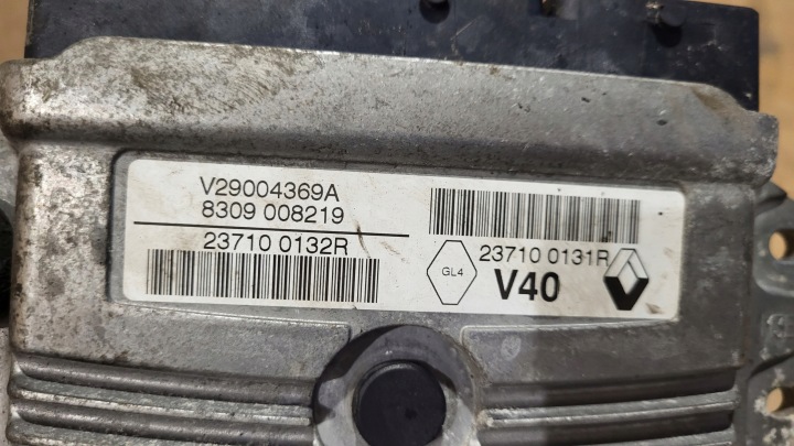 фото №4, Блок керування двигуном (ебу, комп'ютер двигуна) renault megane iii 3 hb 5d 08- 1,6 16v v29004369