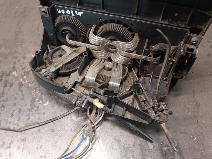 фото №8, Панель воздуховод volkswagen transporter t4 7d0959511