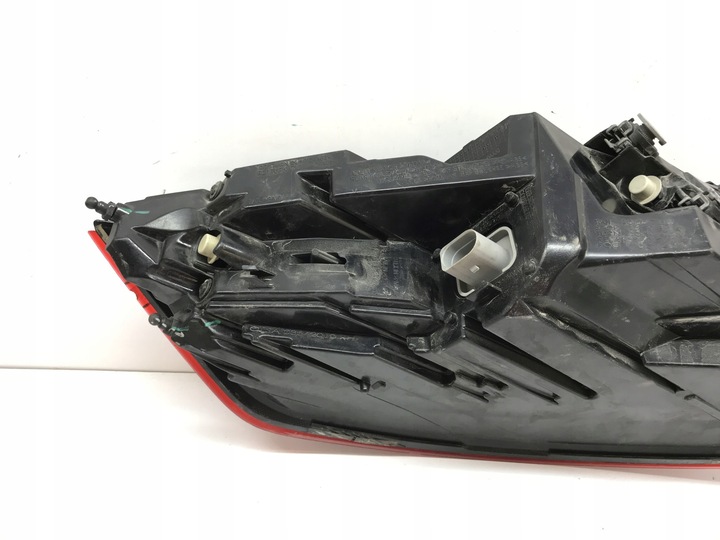 фото №11, Audi tt 2014-2018 8s0945096e led лампа правая зад задняя