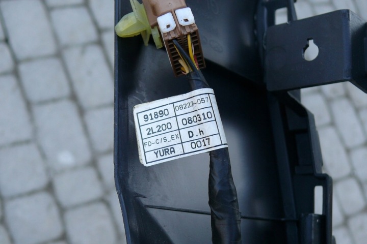 фото №11, Тунель середній консоль тримач na чашки панель aux usb hyundai i30 07-12r.