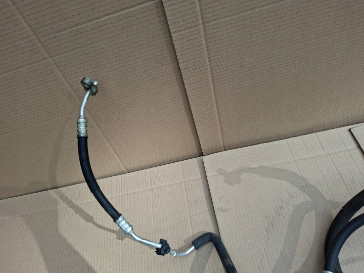 фото №6, Трубки кондиционера 2.0 cdti opel astra j iv 11r.