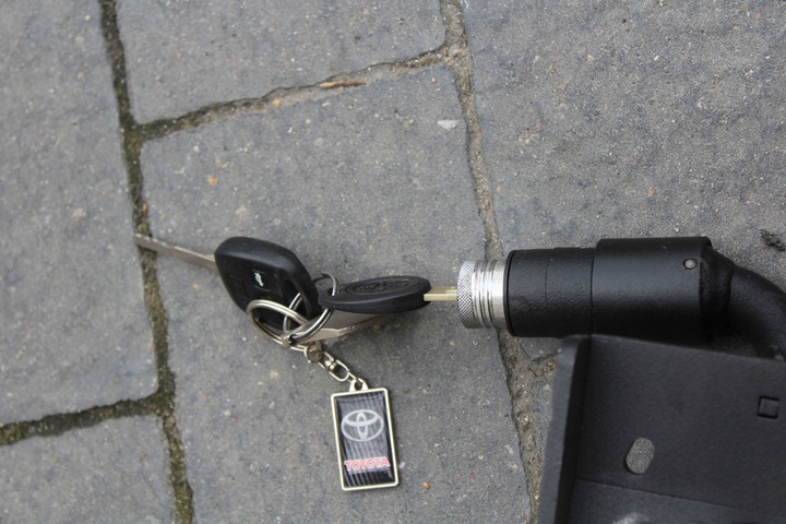 фото №6, Блокування коробки коробки передач avensis t25