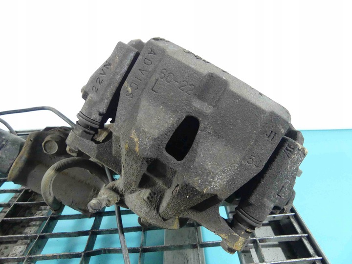 фото №1, Суппорт перед левый toyota urban cruiser 1.3 vvti