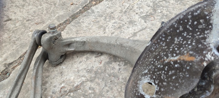 фото №12, Поворотна опора з ступиця правий перед audi a5 8t 1.8 tfsi 8k0407271p