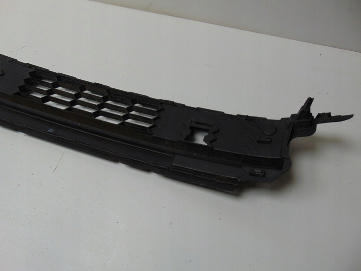 фото №12, Решітка w бампер середня перед skoda kodiaq 565853677a