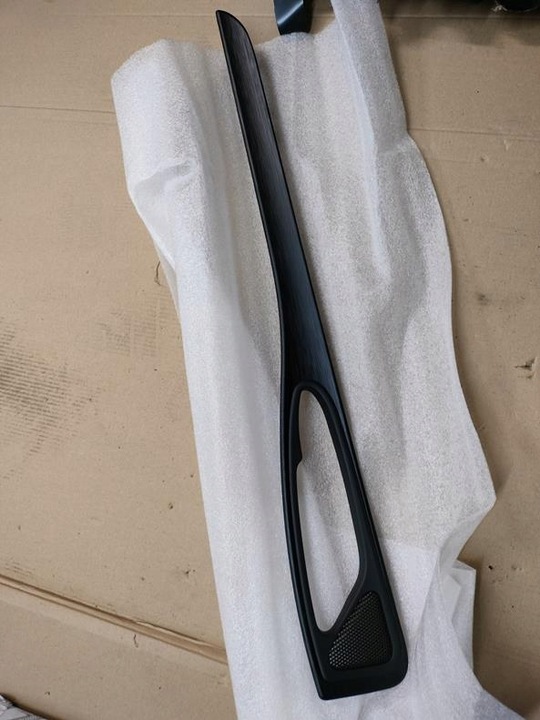 фото №1, Alfa romeo stelvio dekor планка дверь правые зад