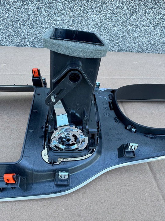 фото №13, Dodge charger панель рамка приладів панель роздавальна 2015+