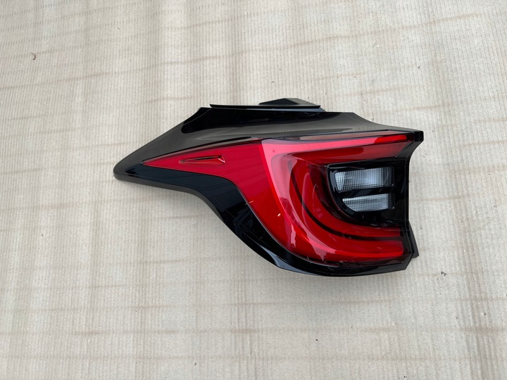 фото №1, Toyota yaris iv led 20-22 лампа задня зад ліва