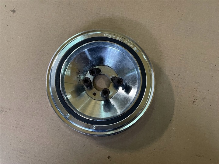 фото №1, Колесо пасове na wał 2.0 cdti 55586935 opel zafira c tourer