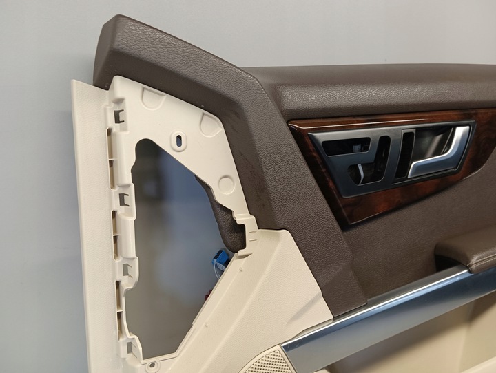 фото №3, Оббивка двері праві перед mercedes glk x204