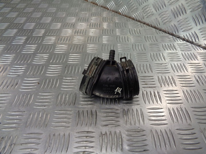 фото №1, Труба шланг повітропровід audi a2 1.6 fsi 8z0133356