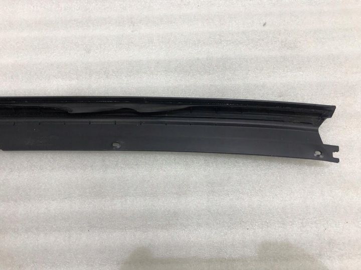 фото №7, Планка стёкла лобовой правая jeep grand cherokee wk