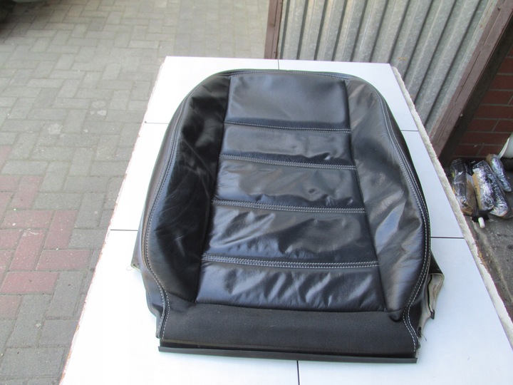 фото №5, Гарна оббивка спинка сидіння шкіра kuga mk1