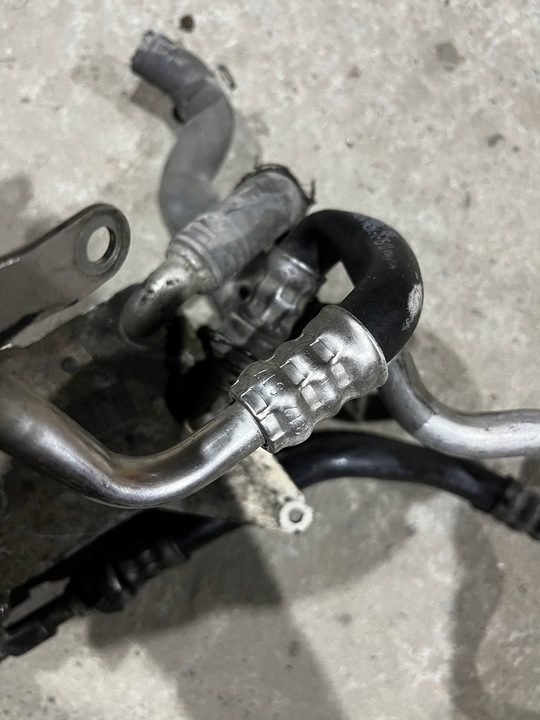 фото №14, Радиаторов шланг трубка масла a6 a7 c7 a8 d4 3.0 4.2 tfsi 4h0317021h