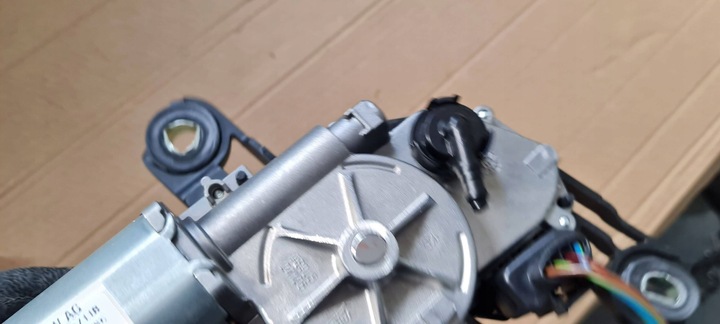 фото №9, Q3 83a двигунчик механізм двірник кришки багажника зад 5e5955711b