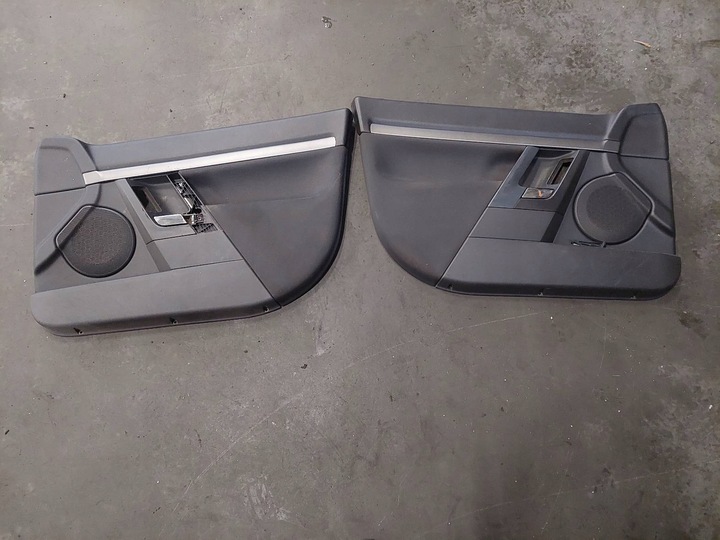 фото №6, Сиденья комплект левый правый диван зад + обшивки + подлокотник opel vectra c